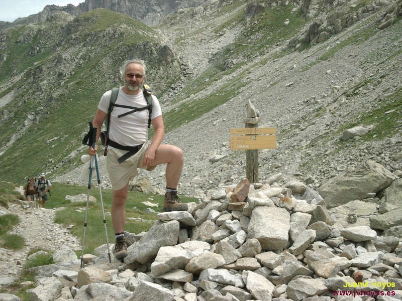 207/270 - 20060710-1244_IM325_CollPeyreS.Martin   (800x600, 107kB)