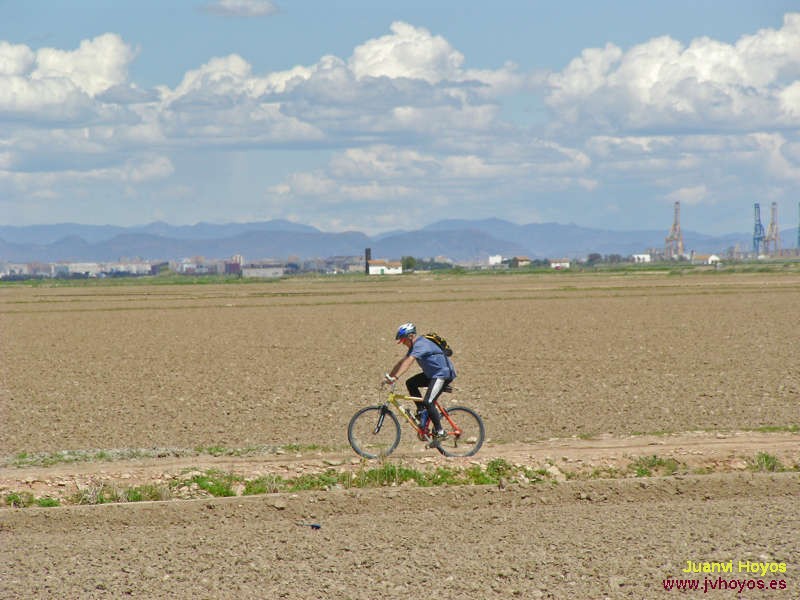 27/51 - 20070501-1312_S1739_CT-ElPalmar-Catarroja-   (800x600, 75kB)