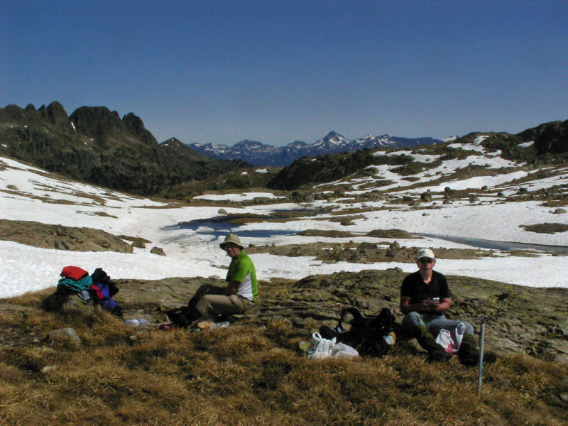 75/82 - 20080623-1055_S2657_AiguesTortes-PortColomers   (800x600, 102kB)